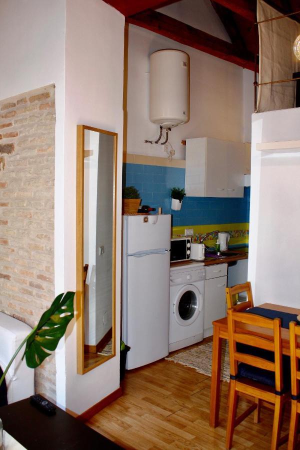 Atico Duplex En Centro Historico Toledo Apartment Exterior photo