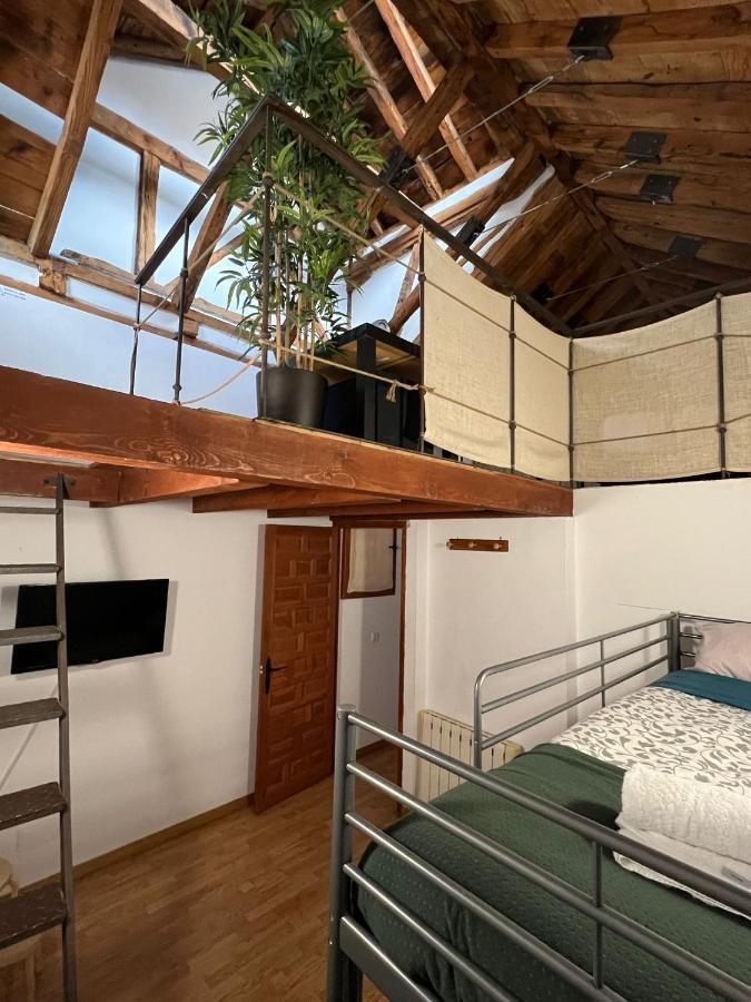 Atico Duplex En Centro Historico Toledo Apartment Exterior photo